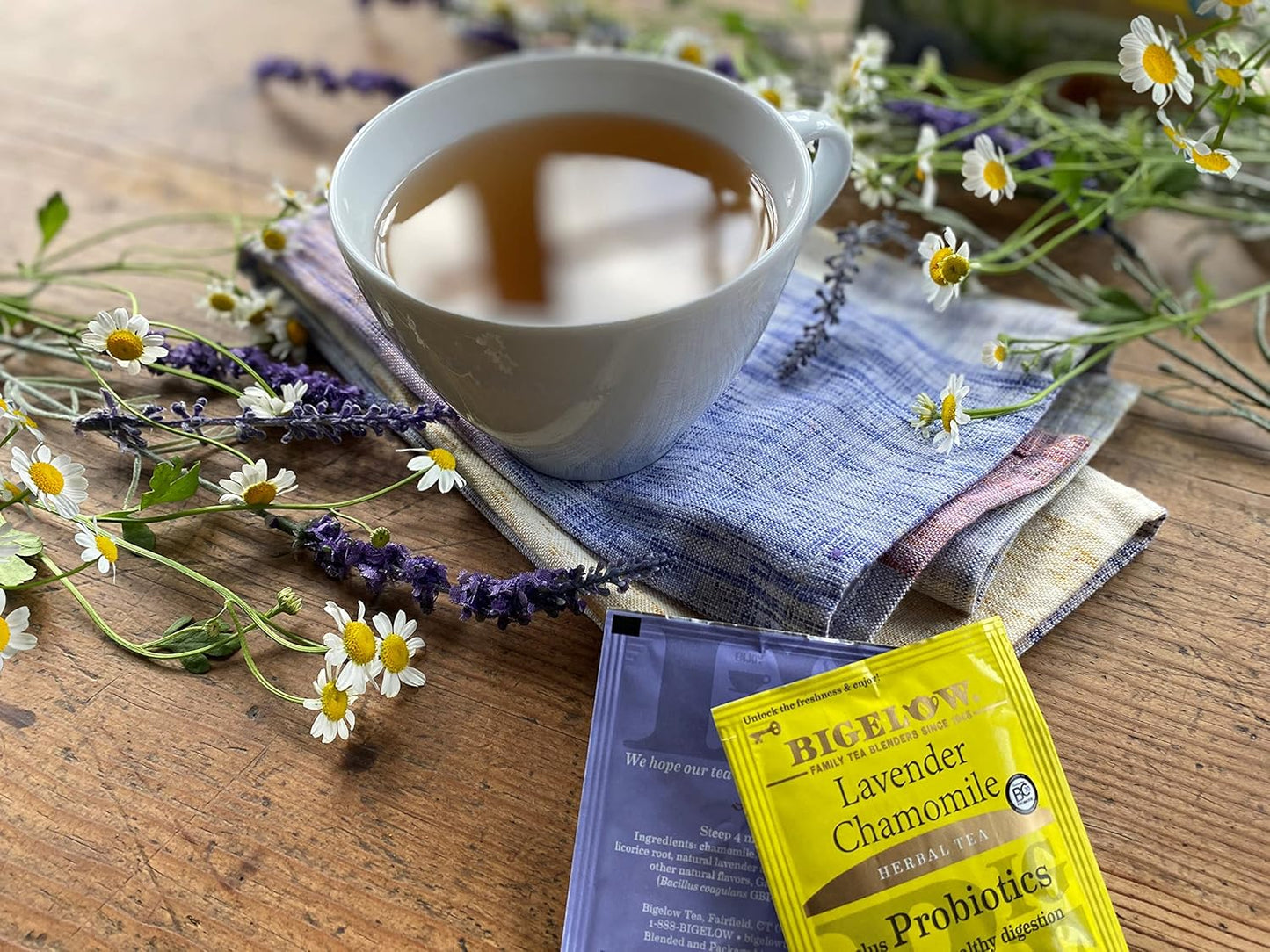 Bigelow Tea, Lavender Chamomile Plus Probiotics Herbal Tea, Caffeine Free, 18 Tea Bags (27 g)